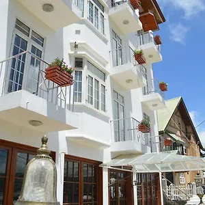 Hotel Royal Hills